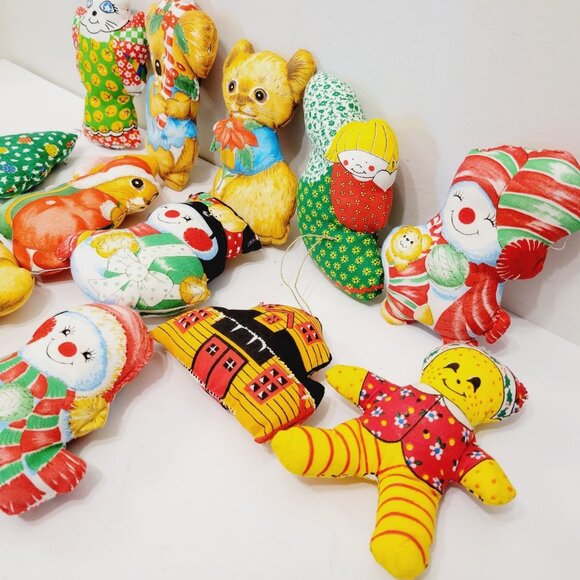 12 Mini Holiday Christmas Plush Pillow Fabric Hand Sewn Snowman Mouse Cat Koala - Picture 5 of 8